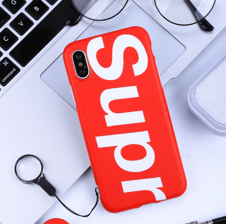 SUPREME iPhoneXs MAXケース 個性的