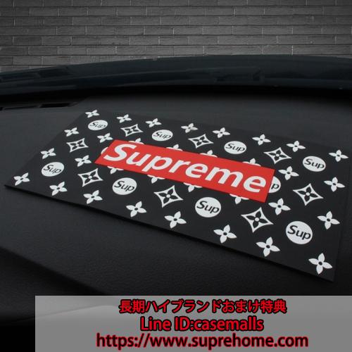 SUPREME 滑り止めマット 車