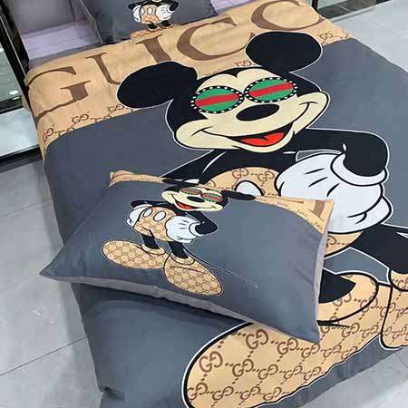 GUCCI コラボ ディズニー Mickey敷布団カバー 掛け布団カバー 寝具 ブランド グッチ 布団カバーセット gucciベッドカバー ４点セット オシャレ 枕カバー 抱き枕 メンズ レディース 送料無料