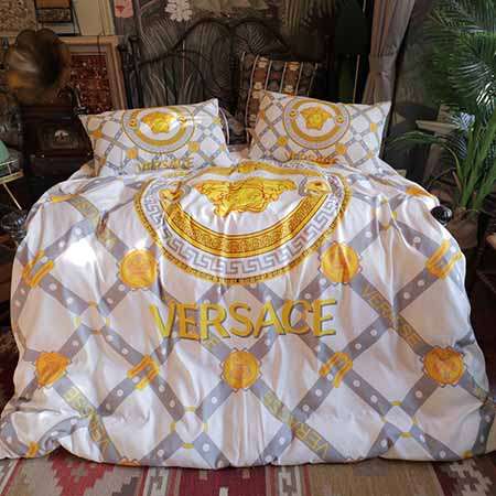 Versace ベット四点セット ヴェルサーチ ピロー