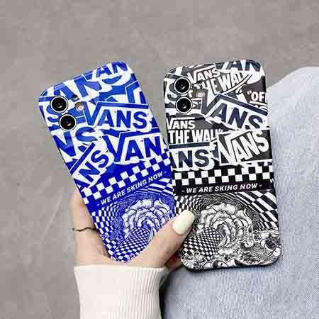 アイフォン13スマホケースシリコンVans