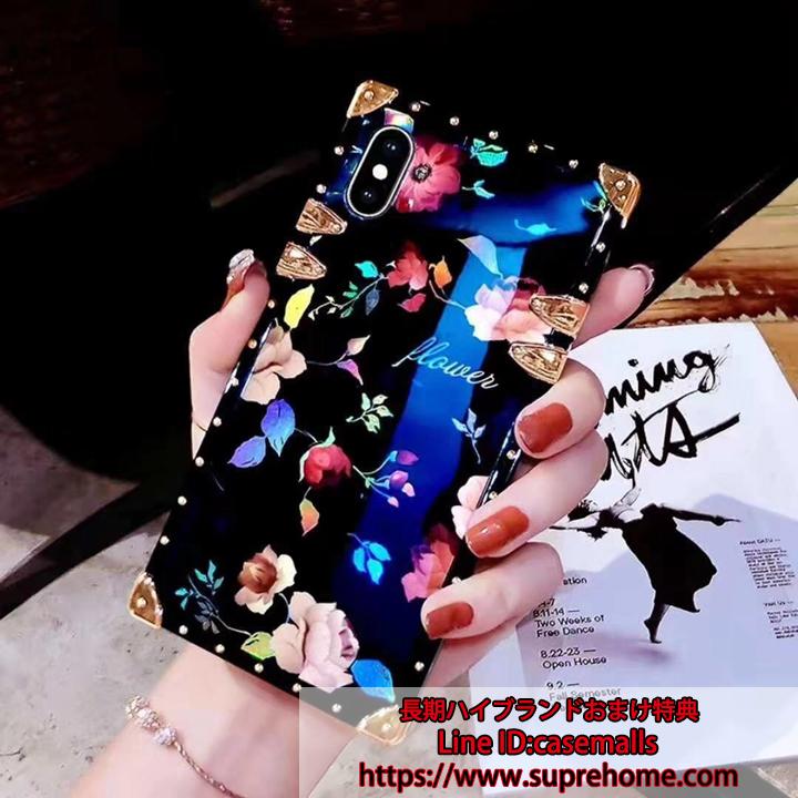 supreme iphone7 plusカバー セレブ愛用