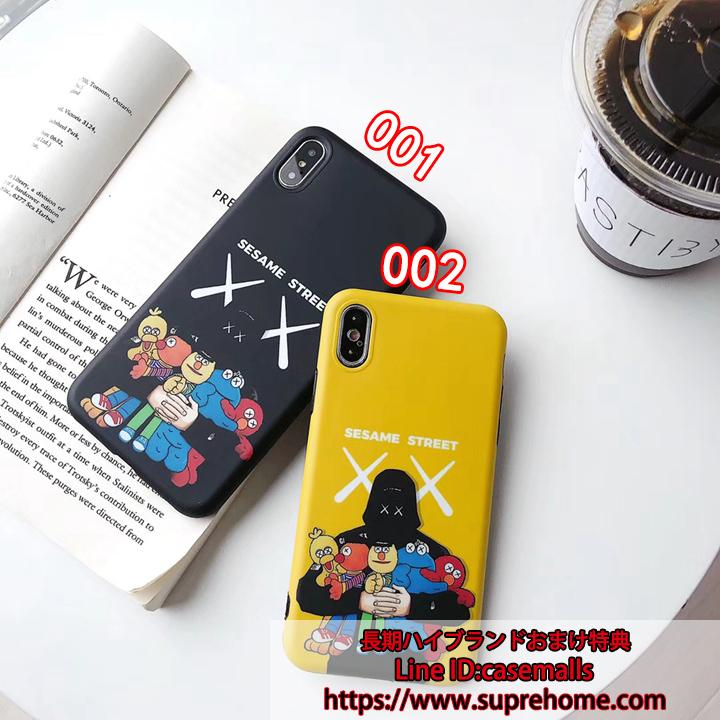 KAWS iPhoneXr ソフトケース 可愛い