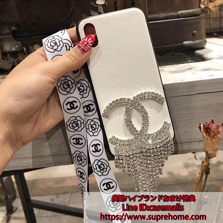 04.jpg 女性に向け iphone11 chanel カバー