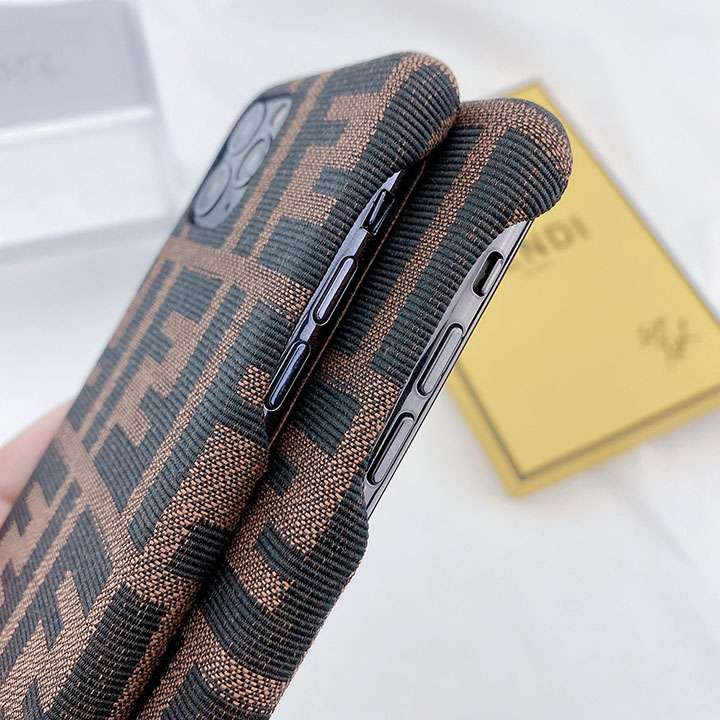  ブランド メンズ fendi iphone12 pro ケース 