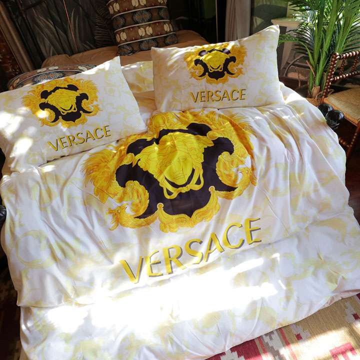 Versace ベット四点セット， ヴェルサーチ ピローカバー ，掛け布団カバー おしゃれ ，ブランド風 コットン製 高品質 ，ブランド寝具 4点セット， 高貴 海外輸入 激安