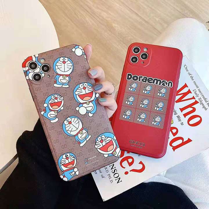 アイフォン 12gucciスマホケースドラエモン