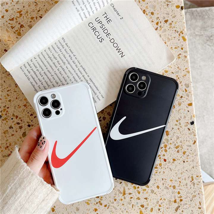 NikeスマホケースブリティッシュスタイルiPhone 12
