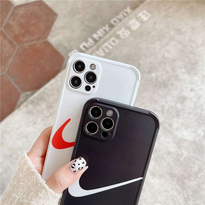 Nike iPhone 12スマホケース