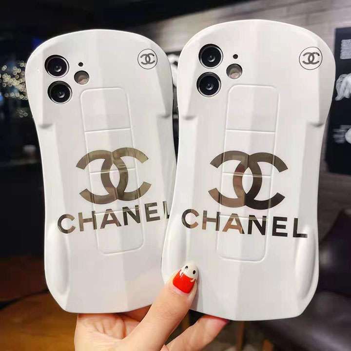 iphone12pro/12 Chanel ケース 海外販売