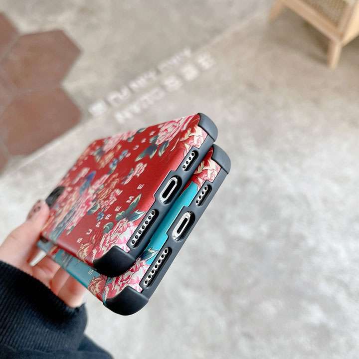 iPhone xr ケース supreme ブランド風