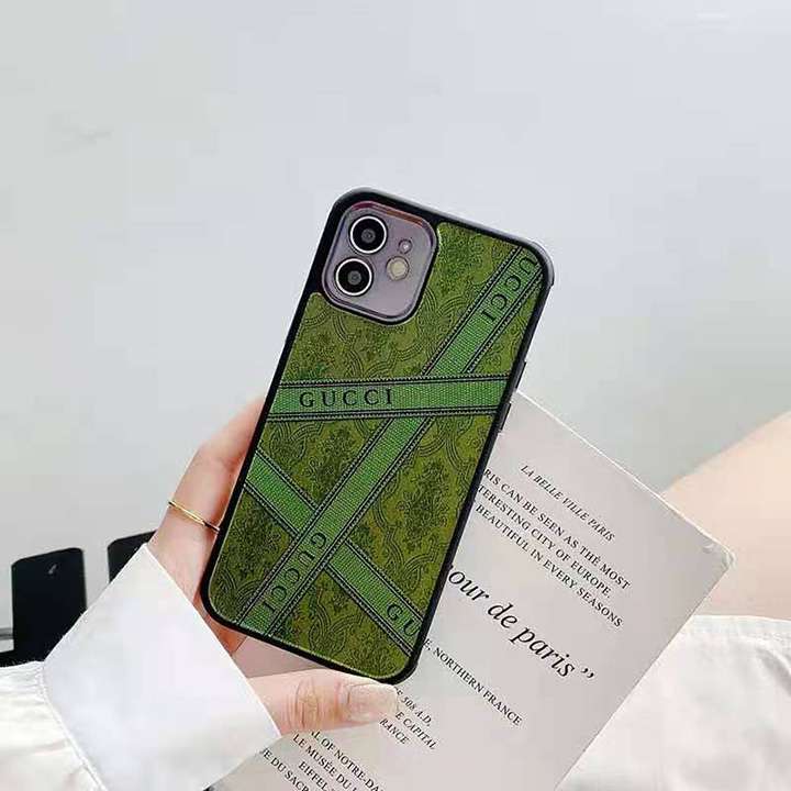 gucci iPhone 11男女兼用ケース