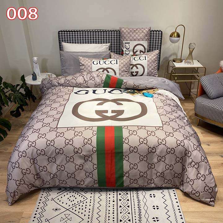 gucci 欧米風