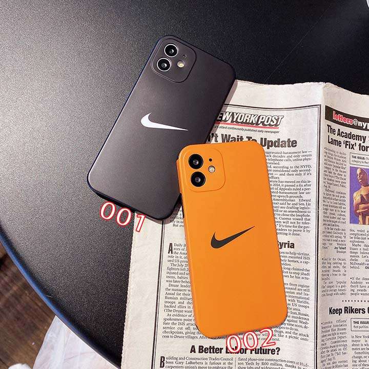 送料無料 アイフォーン7 Plus Nike カバー