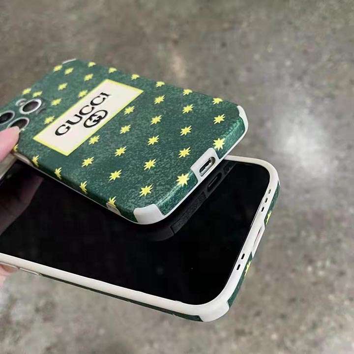 iPhone x Gucciカバーオシャレ