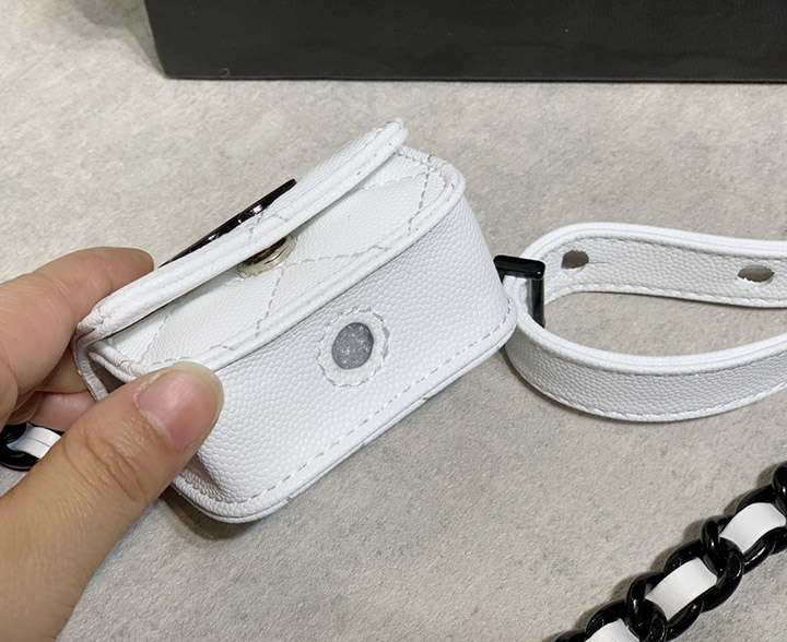 Airpods Proケース chanel