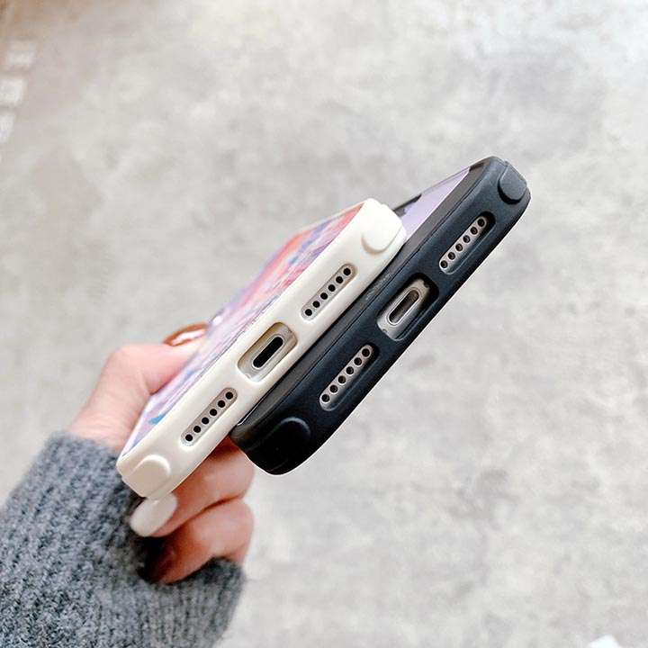 アイフォン 8 plus adidas カバー