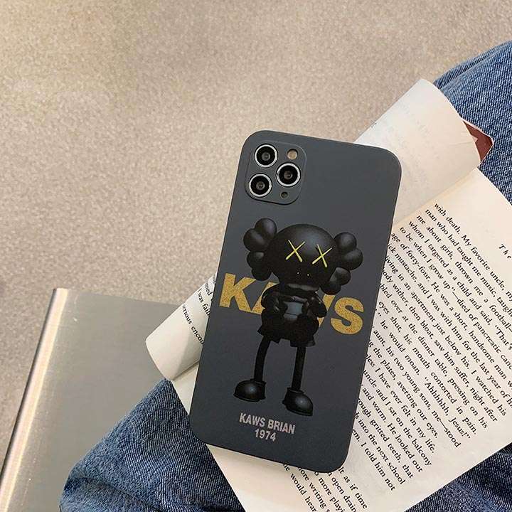 シリコンカバーKaws iPhone xs