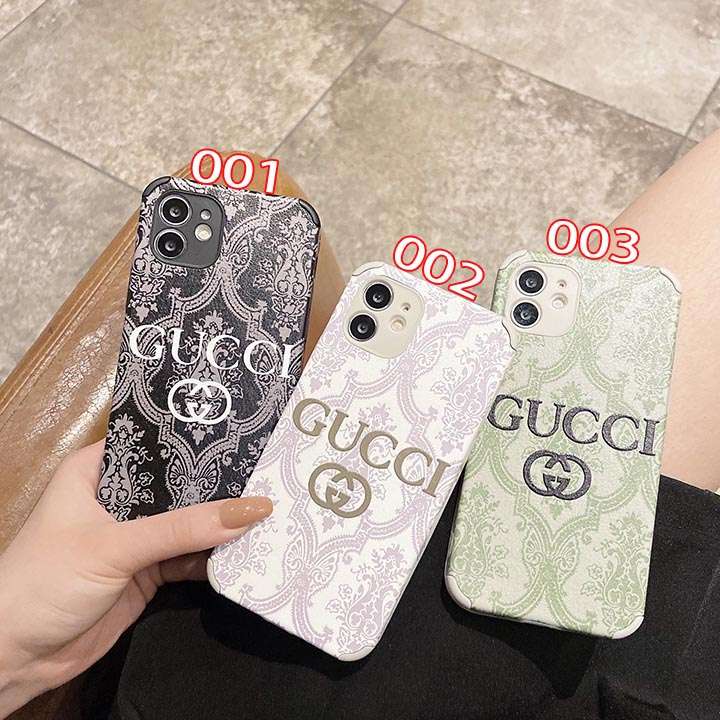 ロゴ付きiphonexs maxケースgucci