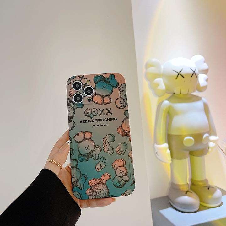 アニメ風スマホケースKaws iPhone 13Promax/13