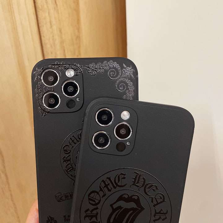 黒 ブラッククロームハーツカバーiPhone 7 Plus