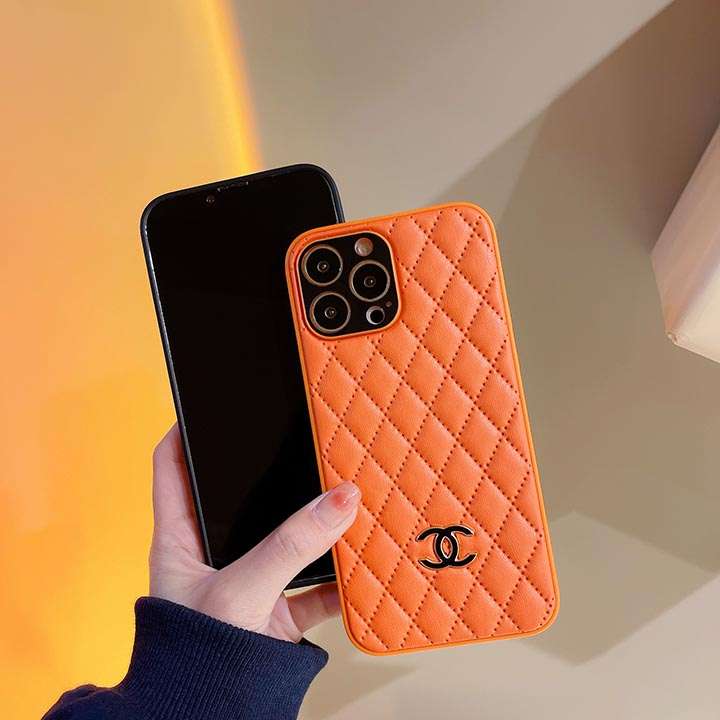 流行りケースchanel アイフォン 8Plus