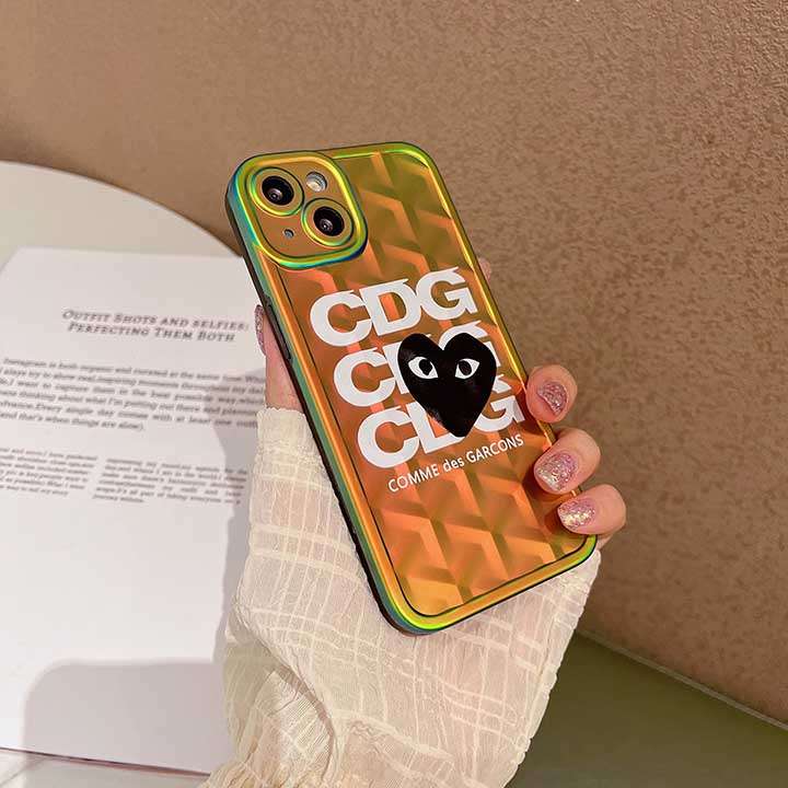 Comme des GarçonsケースiPhone 7 Plusレーザー