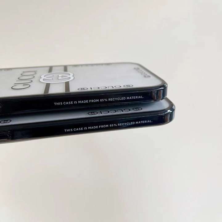 新登場 GUCCI iphone15携帯カバー